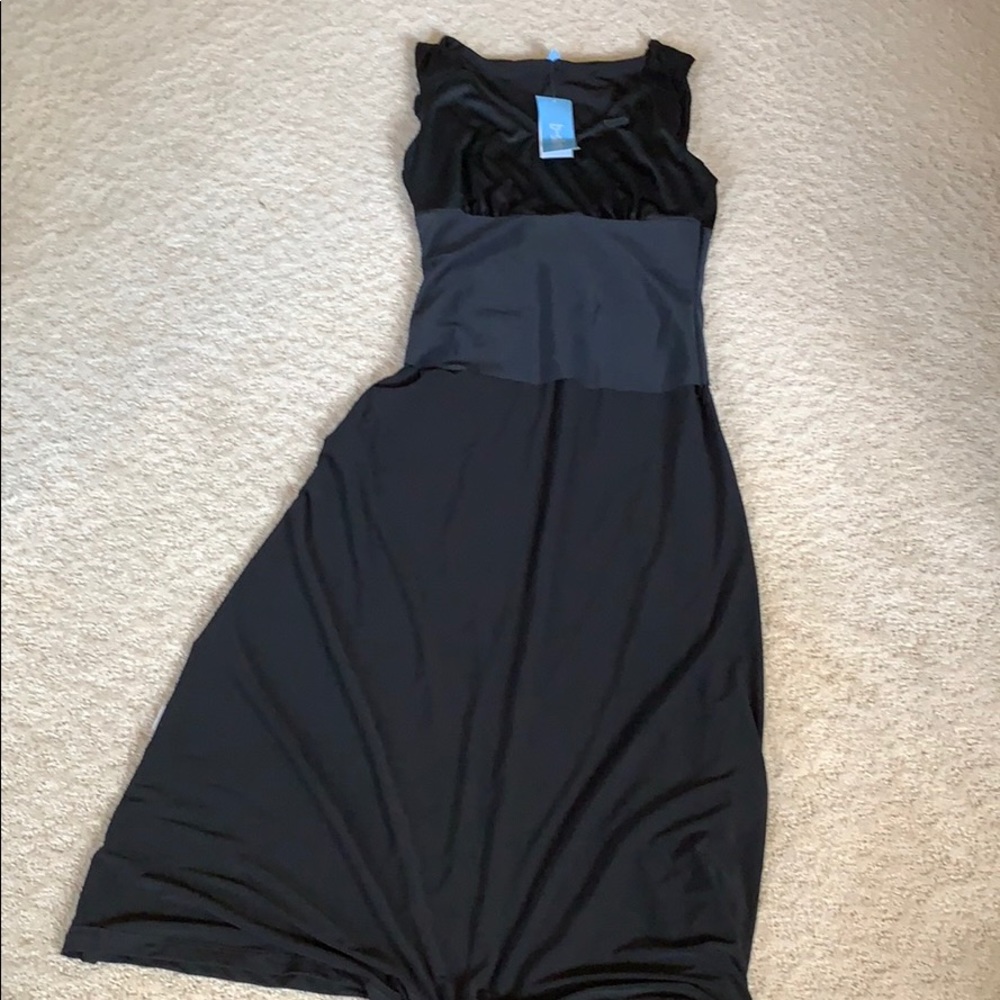 Black maxi dress never worn